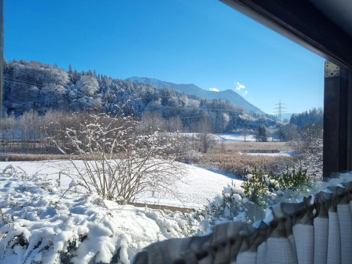 Ruhige 70 Qm Mit Bergromantik Rettenberg Exteriör bild